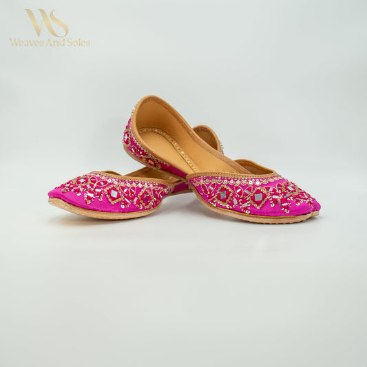 Punjabi Juttis I Weaves and Soles