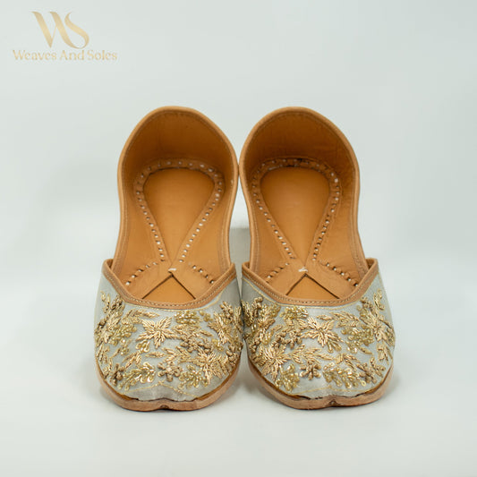 Punjabi Juttis I Weaves and Soles