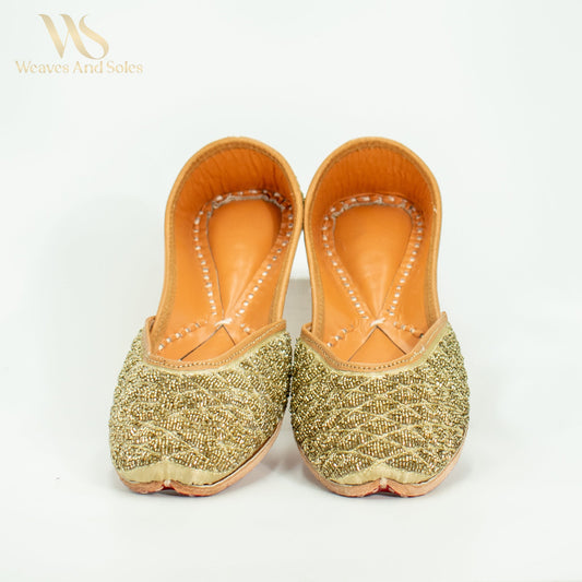 Punjabi Juttis I Weaves and Soles