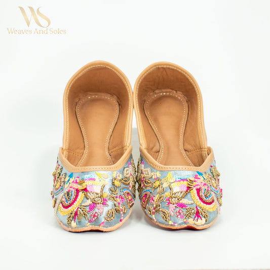 Punjabi Juttis I Weaves and Soles